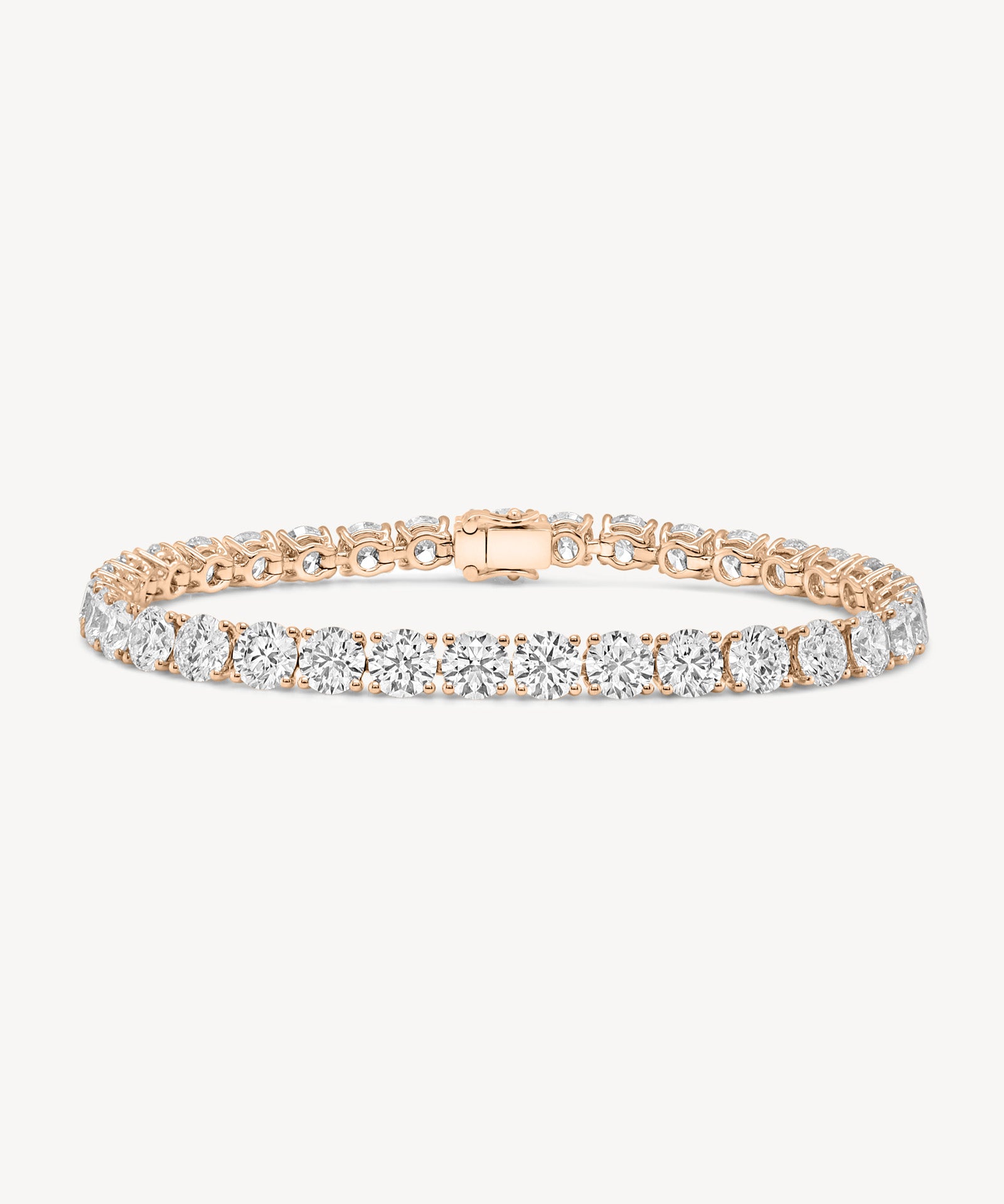 Round Cut Diamond Tennis Bracelet in Four-Prong Setting