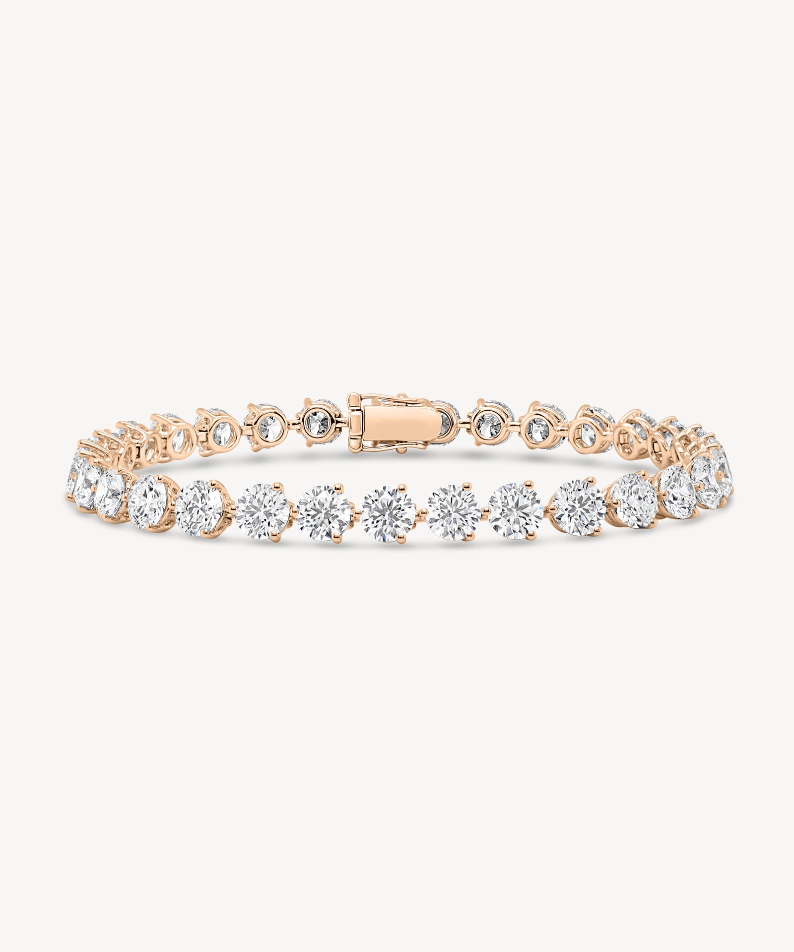 Round Cut Diamond Tennis Bracelet in Three-Prong Setting
