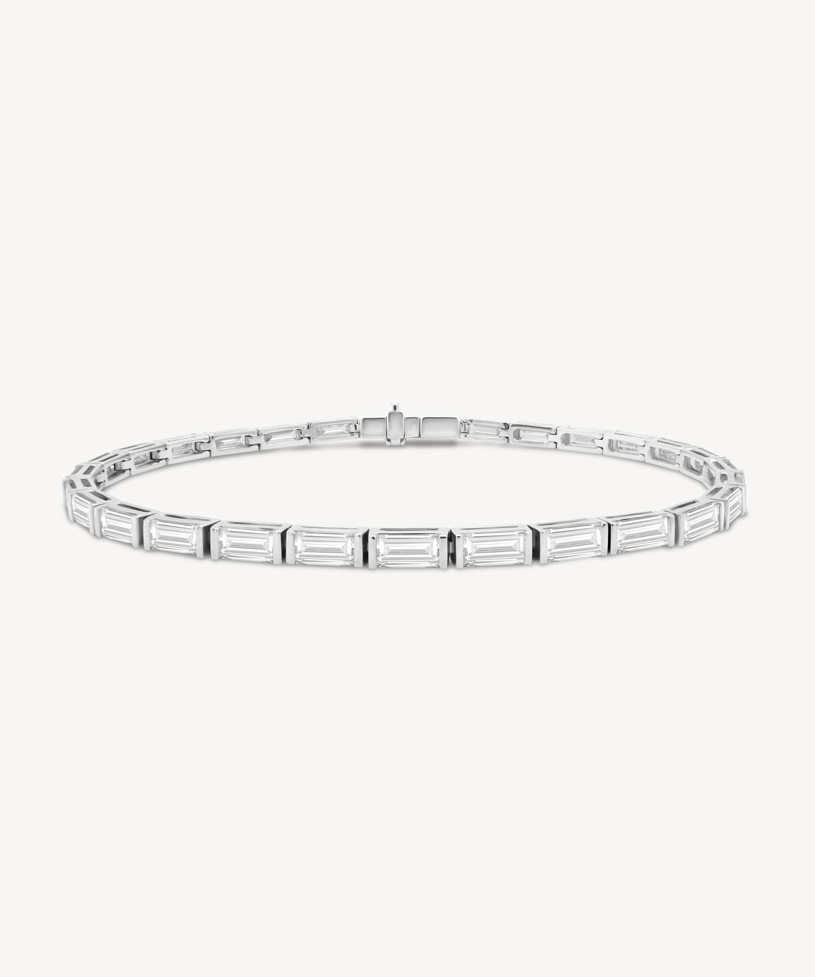 Baguette Cut Diamond Tennis Bracelet