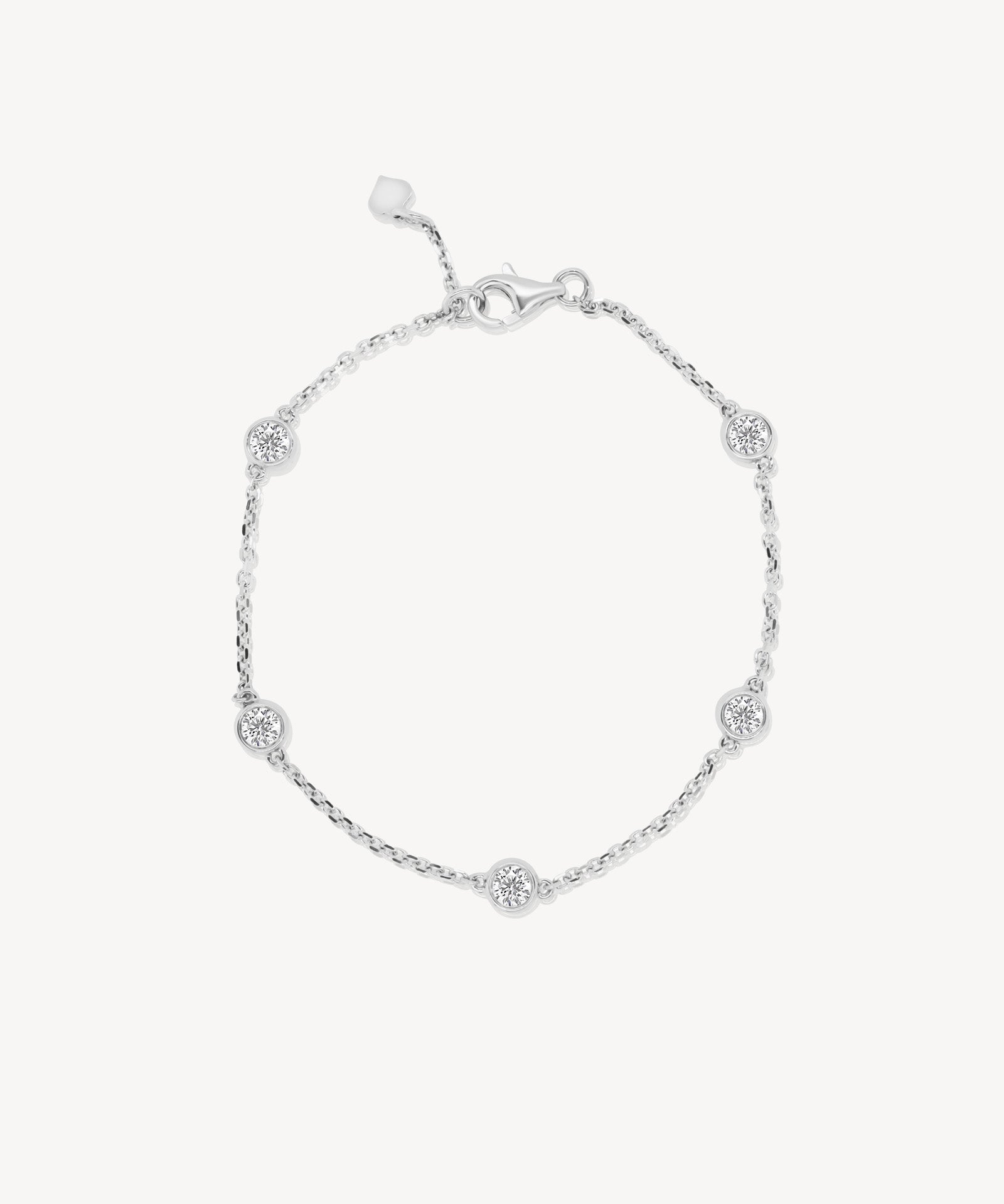 Round Cut Diamond Station Bracelet