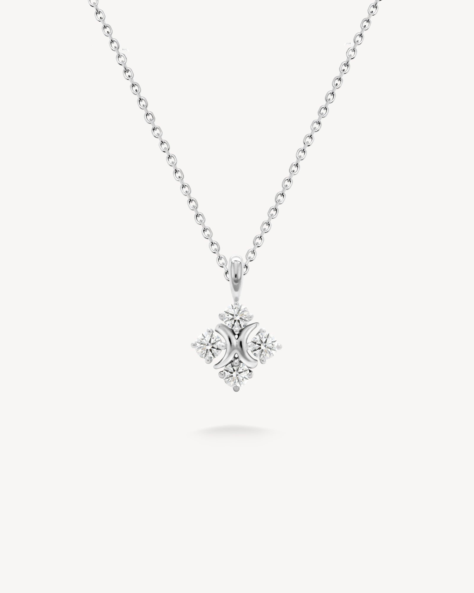 XO diamond pendant necklace in white gold