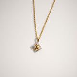XO diamond pendant in yellow gold